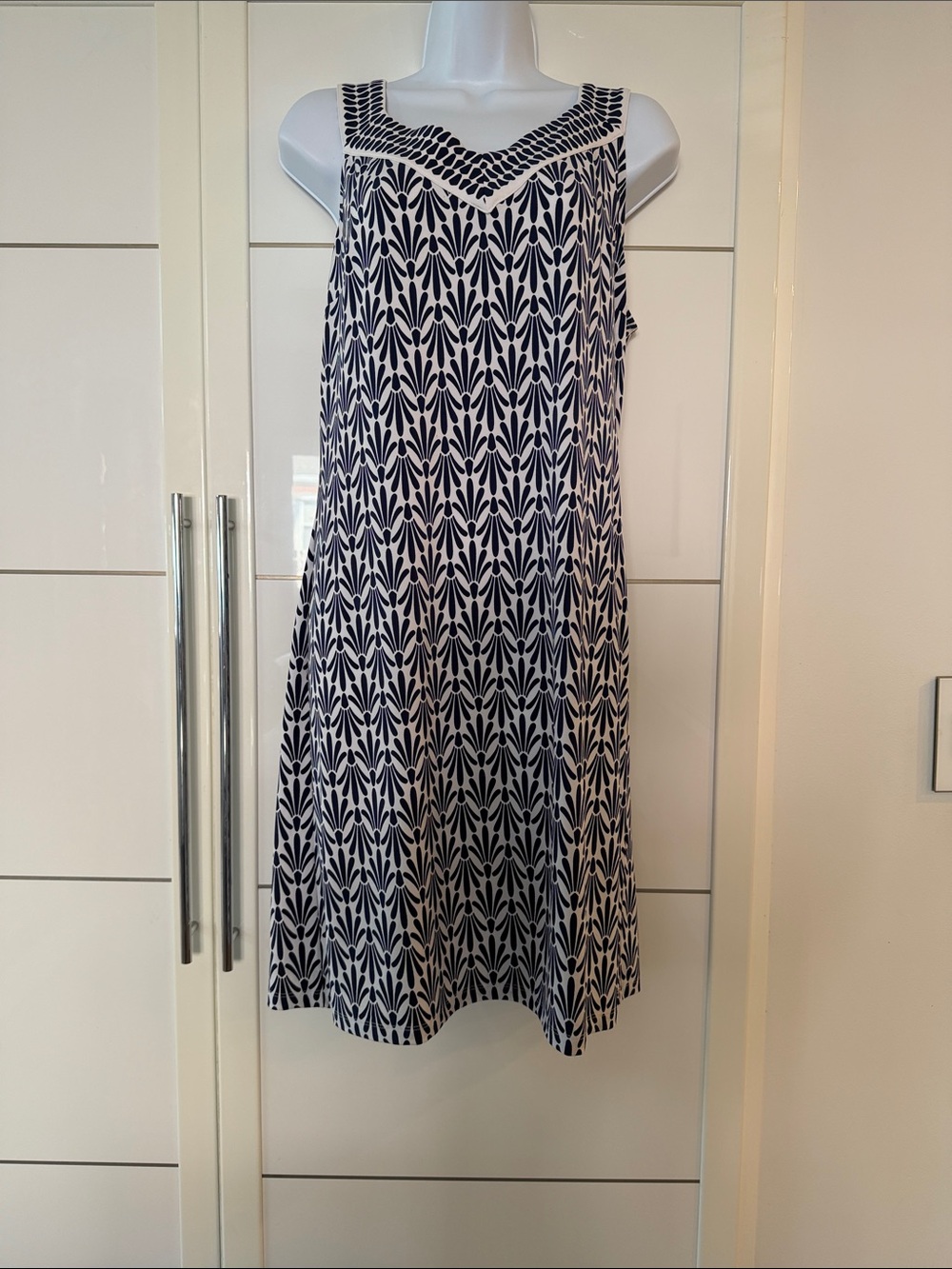 Talbots Navy and White Patterned A-Line Skirt
